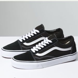 Black/White Old Skool Vans